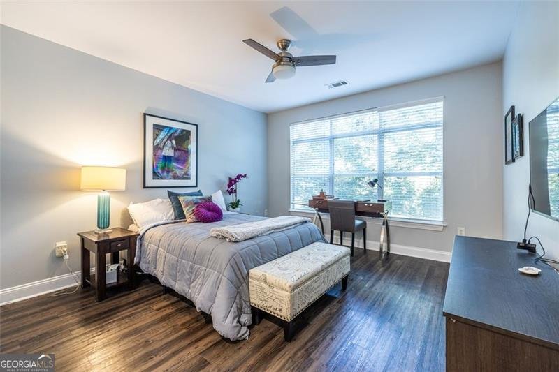 840 UNITED Atlanta - 18