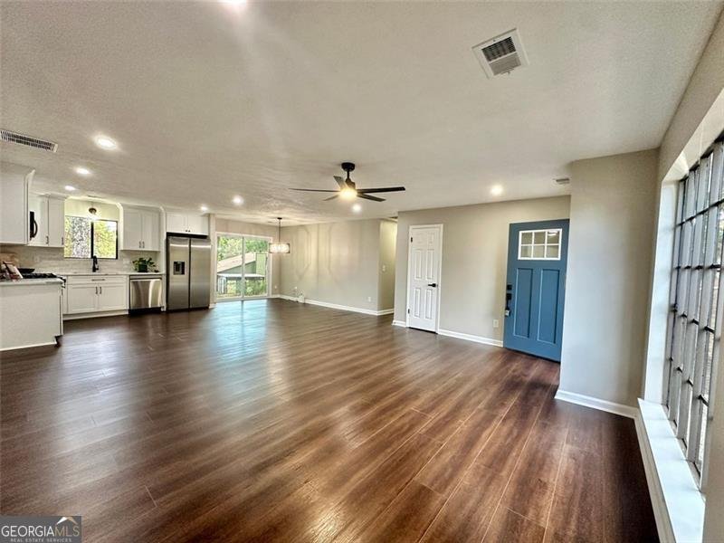 8198 Winewood Court Riverdale - 9