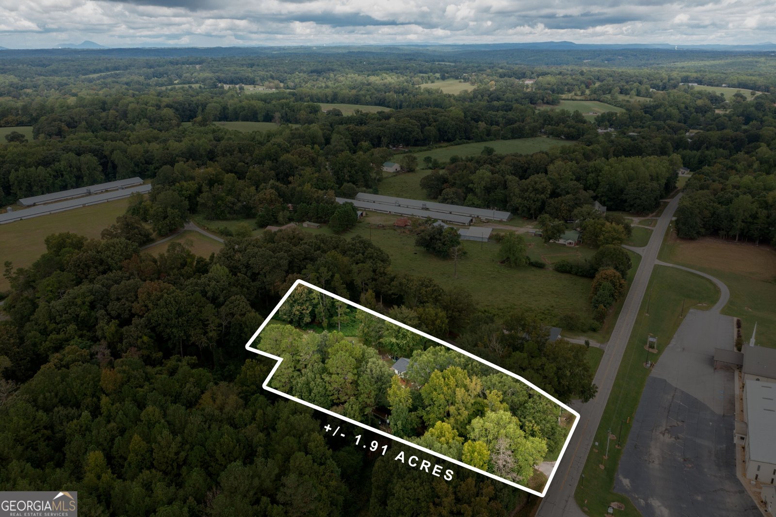 2588 Highway 323 Gillsville - 56