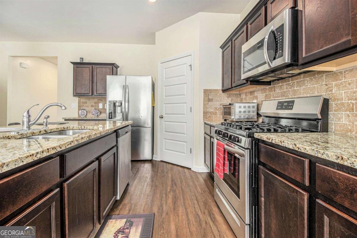 3740 Hampshire Walk Atlanta - 8