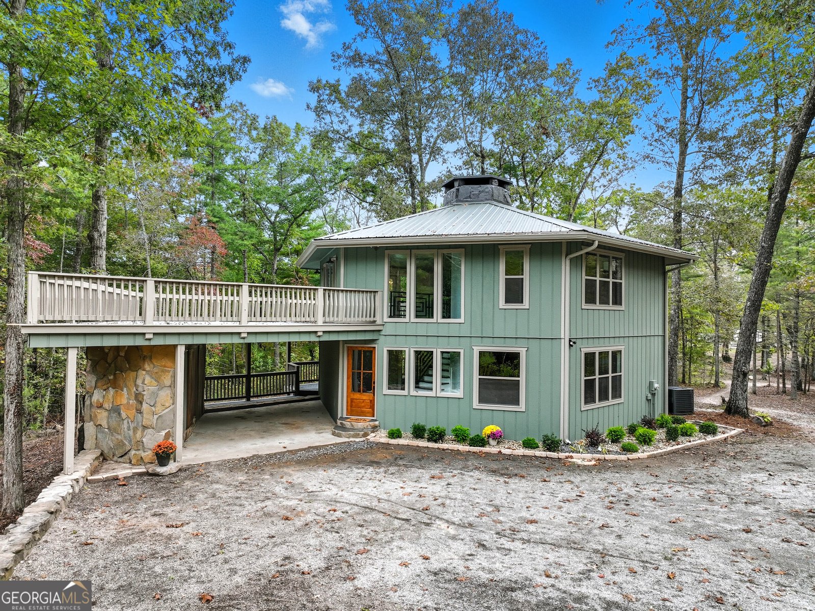 484 Mountain Stream Lane Lakemont - 2