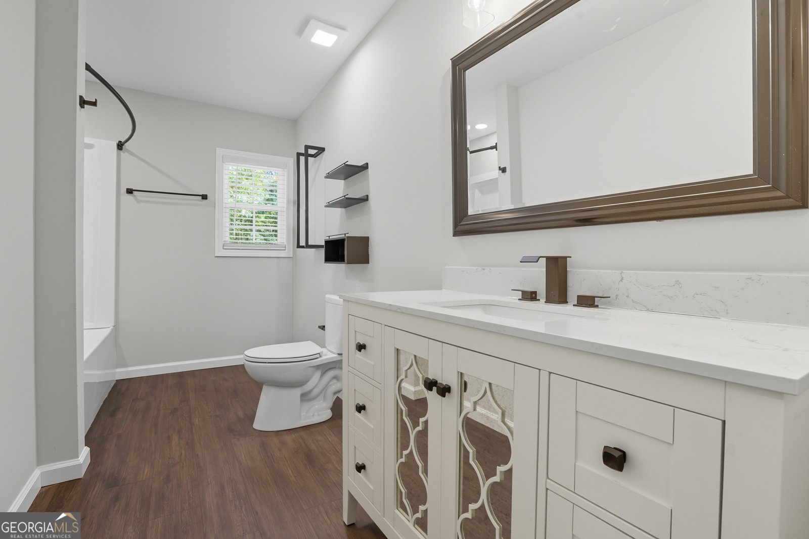 18760 Roosevelt Highway Greenville - 13