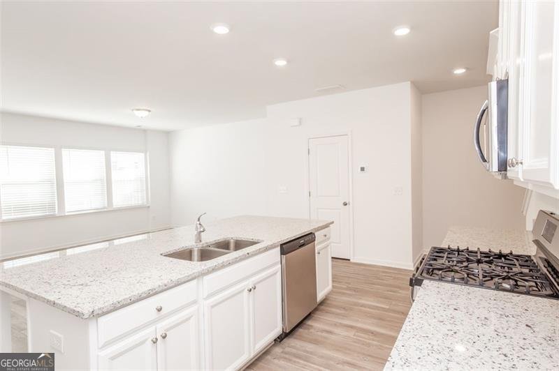2861 THAMES WILLOW Way Suwanee - 12