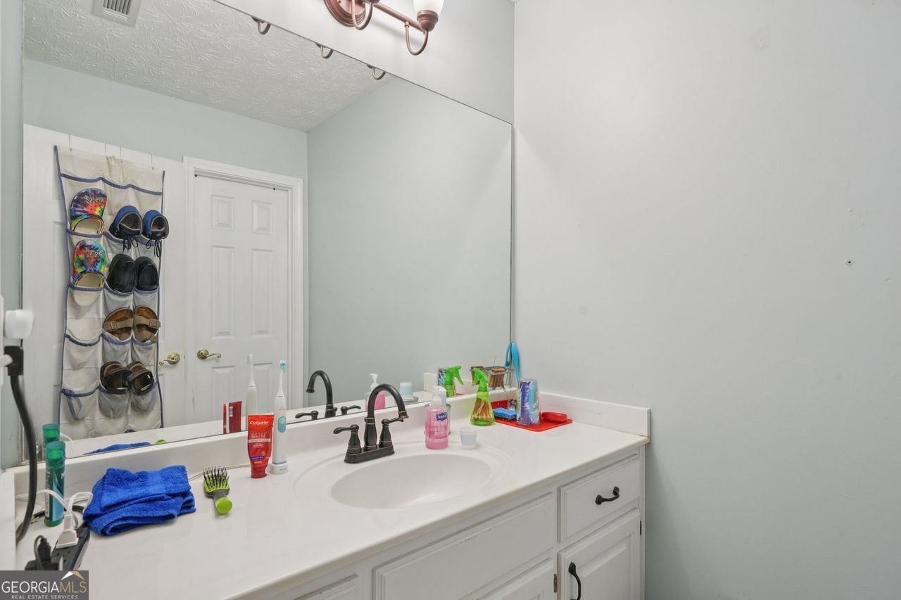 790 BLACKBERRY Trail Lawrenceville - 21