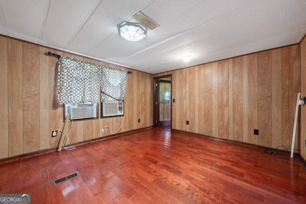 1110 Woodland Lane Woodville - 9