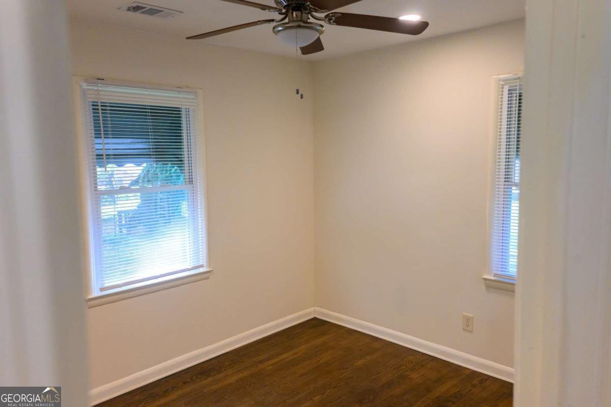753 Commodore Drive Atlanta - 17