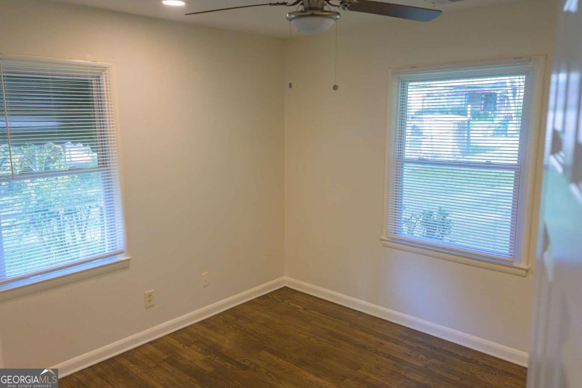 753 Commodore Drive Atlanta - 18