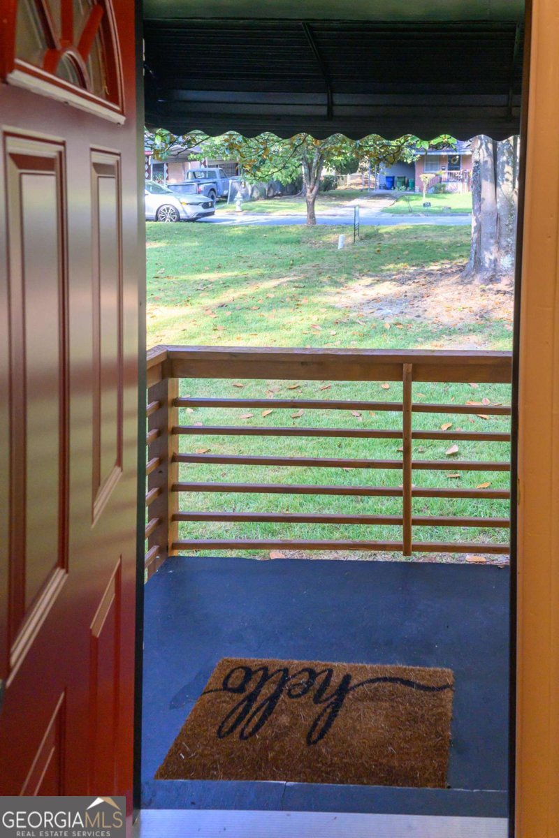753 Commodore Drive Atlanta - 4