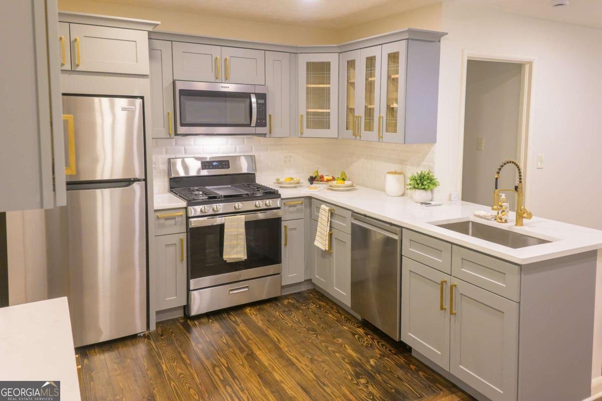 753 Commodore Drive Atlanta - 7