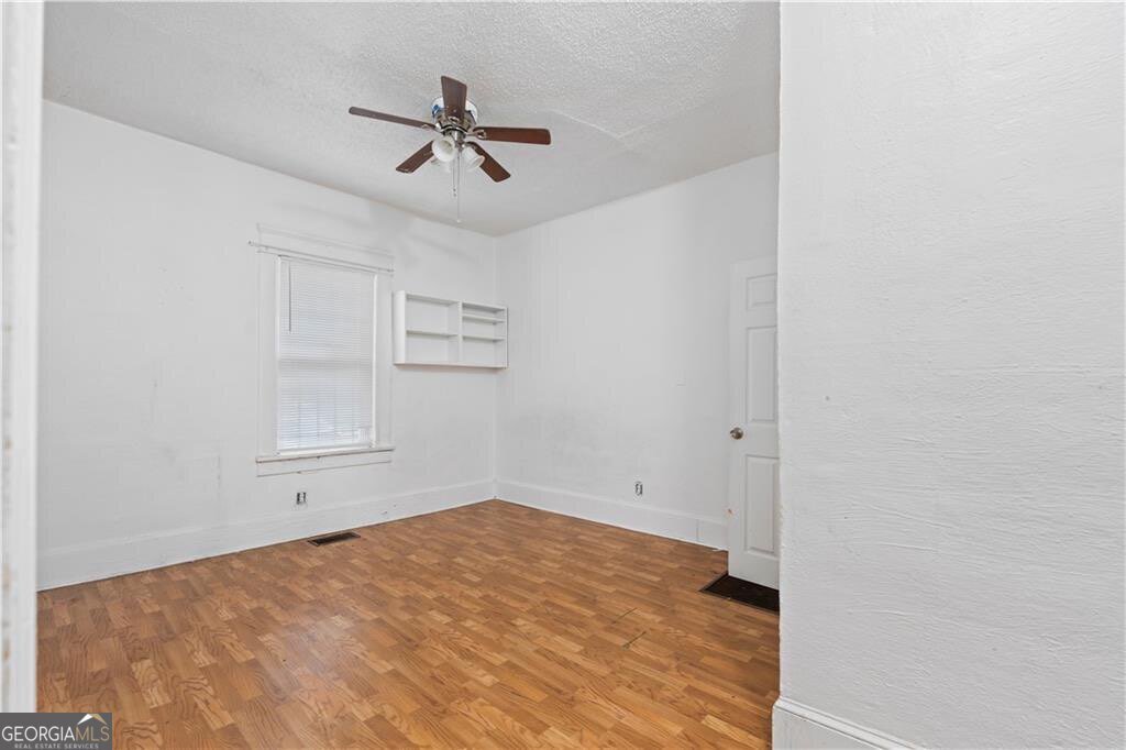 947 White Street Atlanta - 13