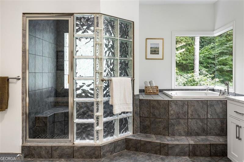 1097 BONVIEW Lane Atlanta - 36