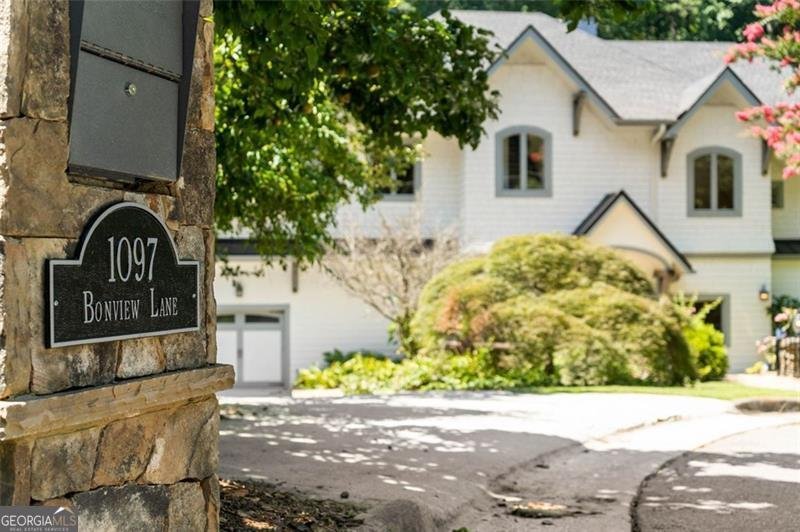 1097 BONVIEW Lane Atlanta - 48