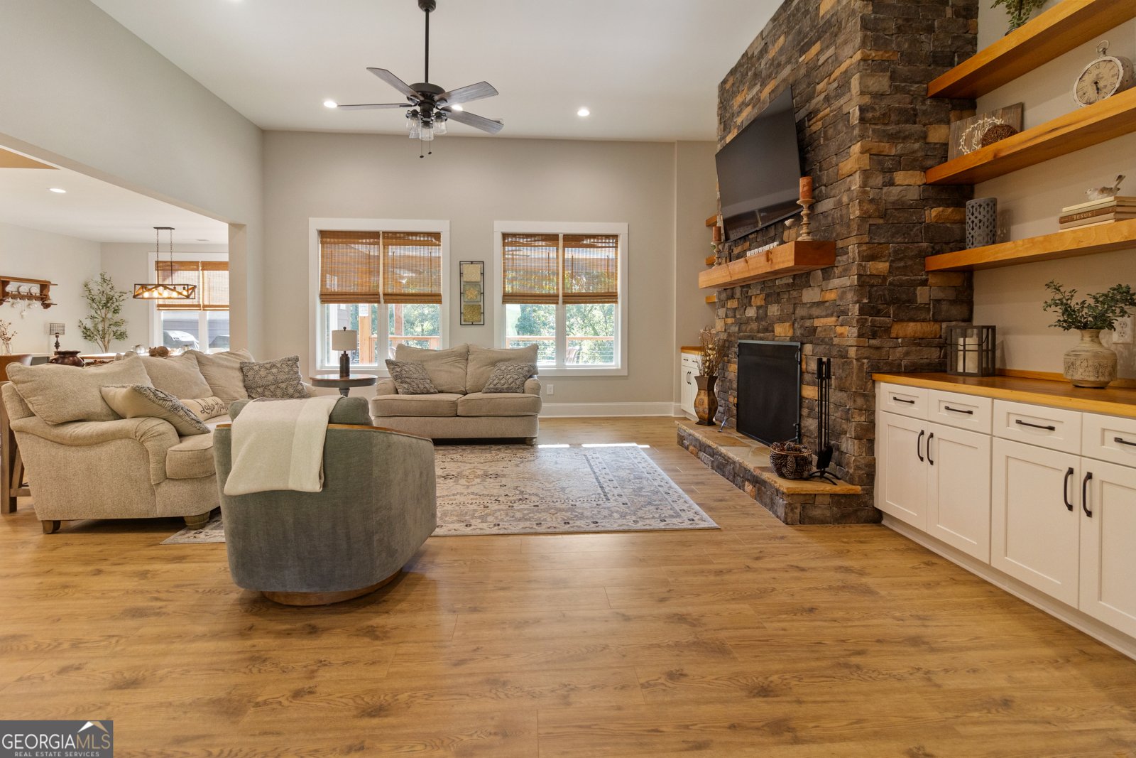 250 Ridge Point Drive Monticello - 3