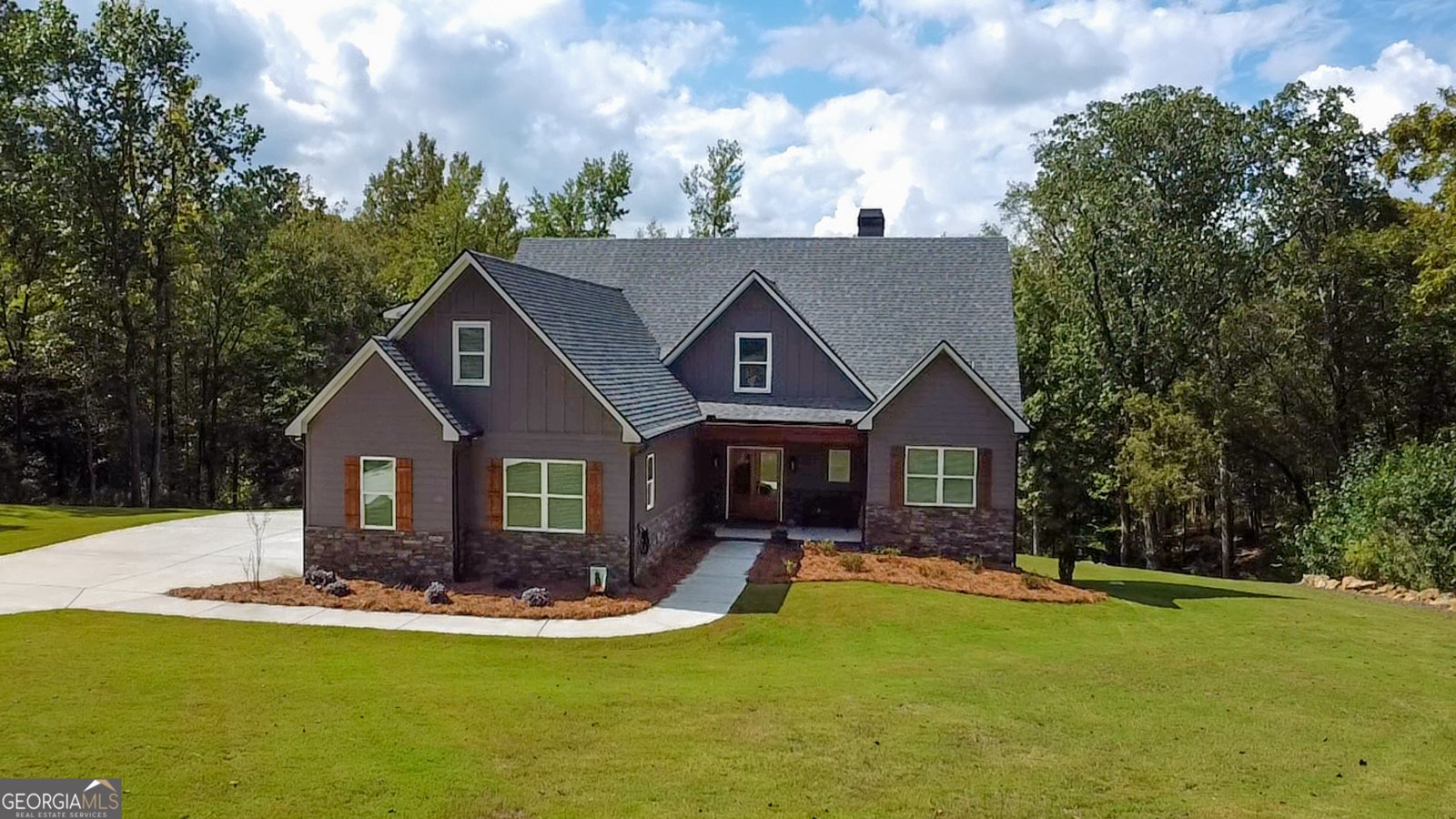 250 Ridge Point Drive Monticello - 55