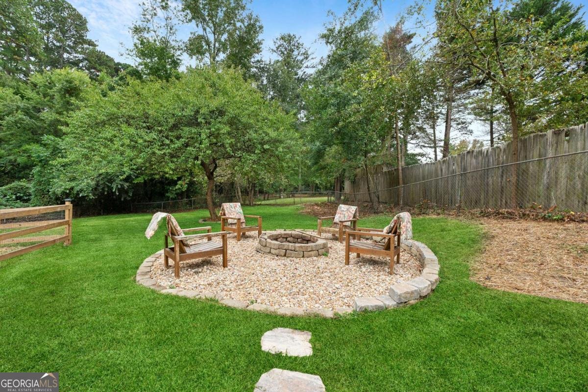 1050 Merritt Road Marietta - 3