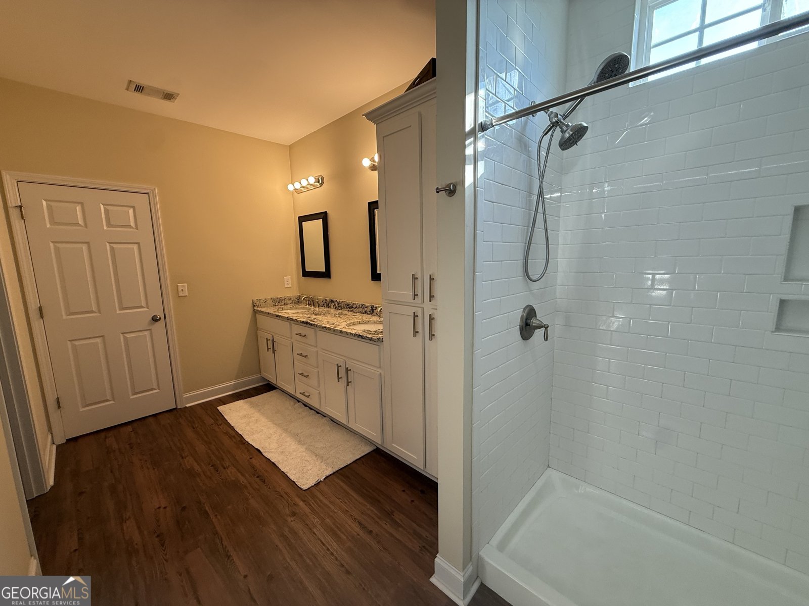 1068 Field St Dudley - 34