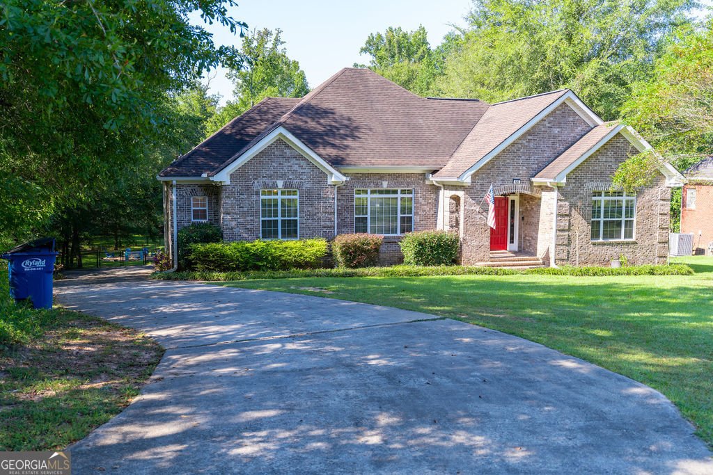 126 Pineworth Pointe Drive Macon - 1