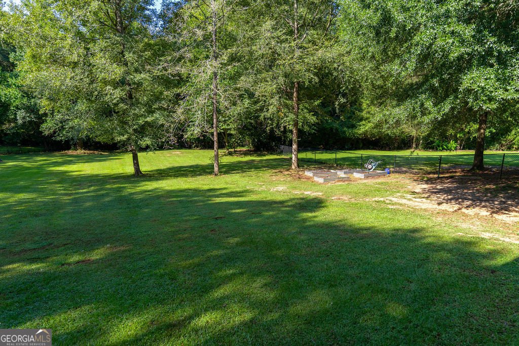 126 Pineworth Pointe Drive Macon - 32