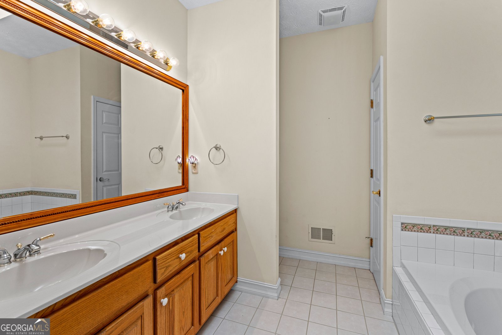 475 Castlewood Road Tyrone - 54