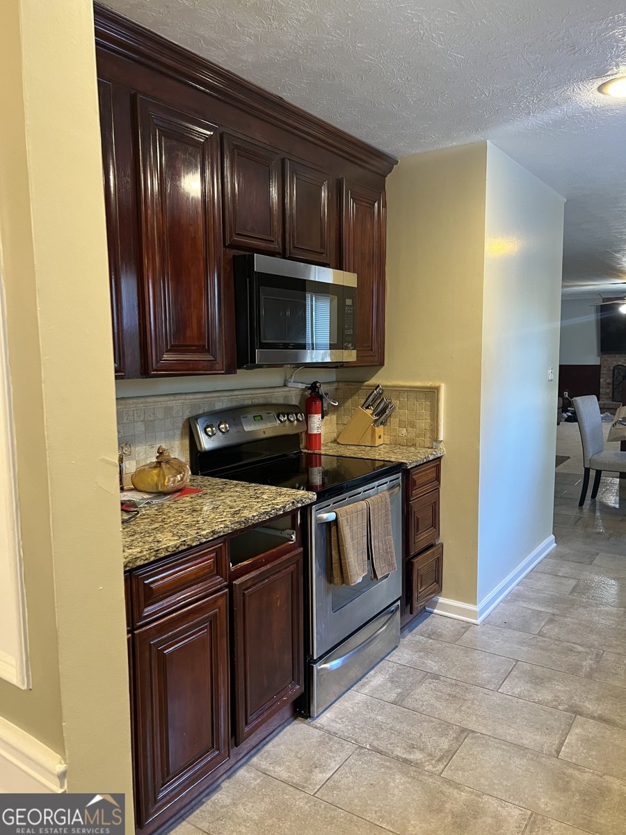 3904 Laurel Crest Drive Snellville - 32