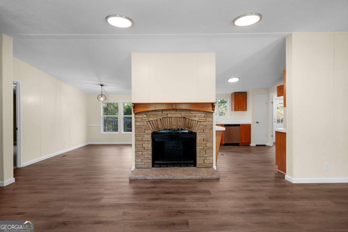 399 Estelle Middleton Road Chatsworth - 15