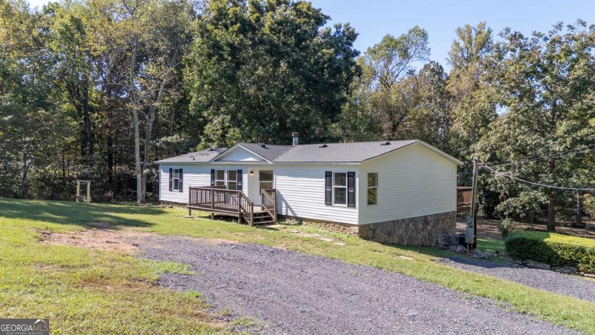 399 Estelle Middleton Road Chatsworth - 5