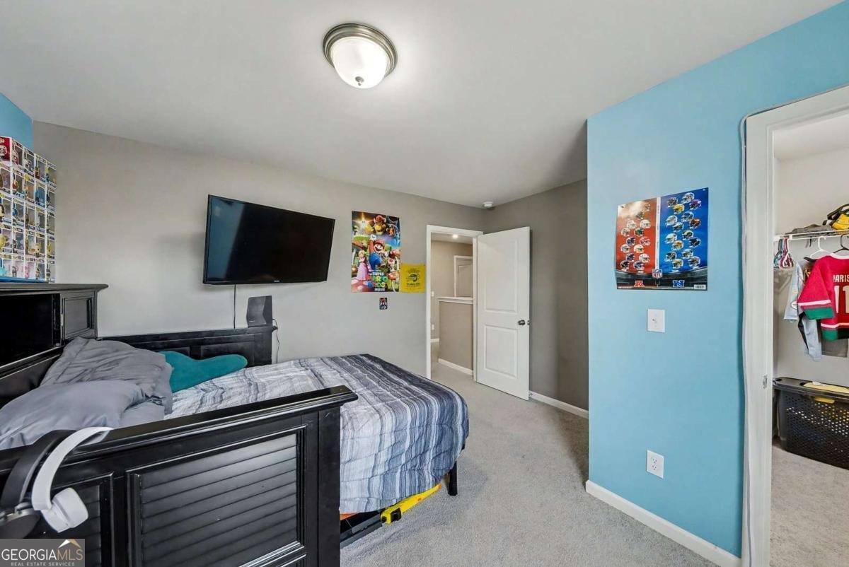 107 Radford Court Kingston - 25