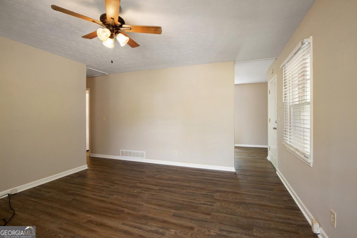 116 Ann Avenue Cumming - 10