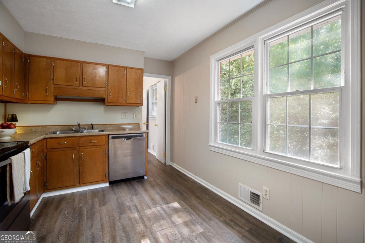 116 Ann Avenue Cumming - 11