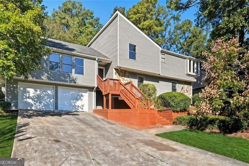 2161 DEEP WOODS Way Marietta - 1