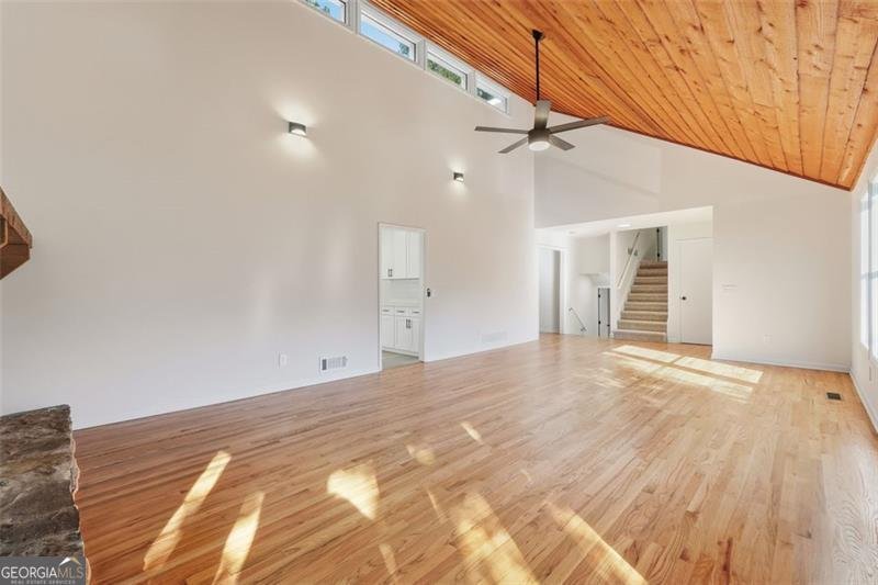 2161 DEEP WOODS Way Marietta - 4