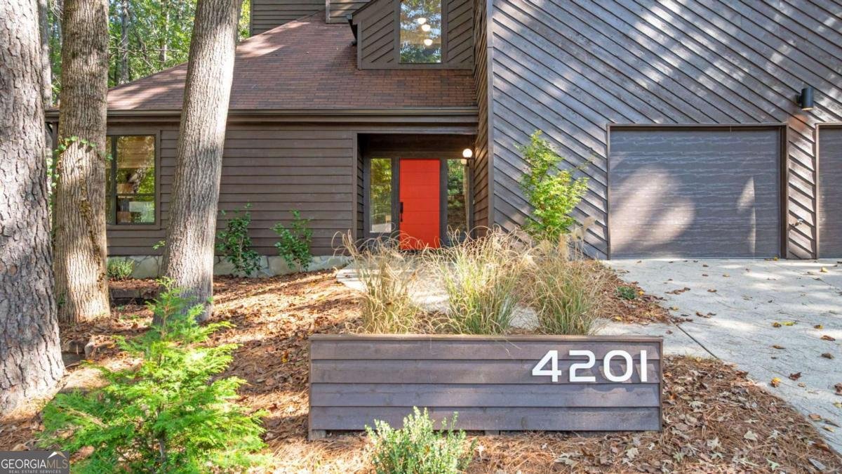 4201 Charleston Trail Smyrna - 19