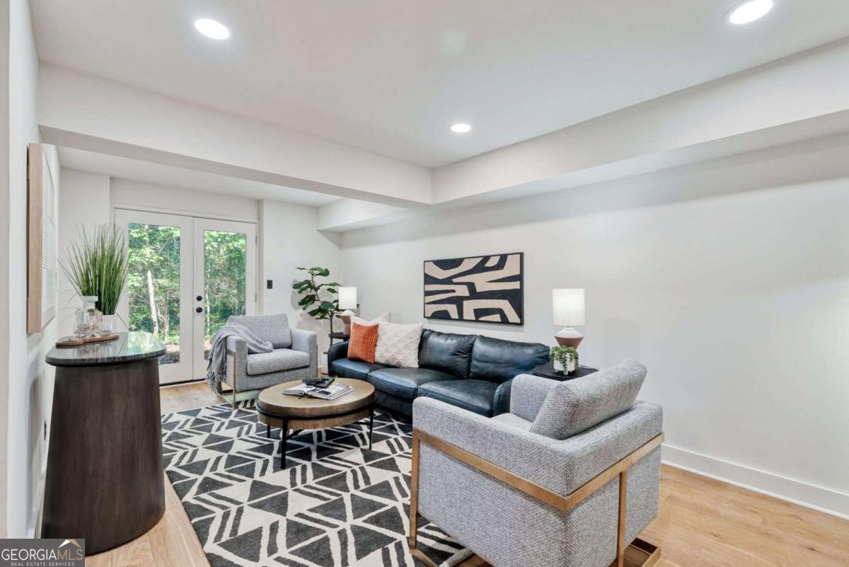 4201 Charleston Trail Smyrna - 27