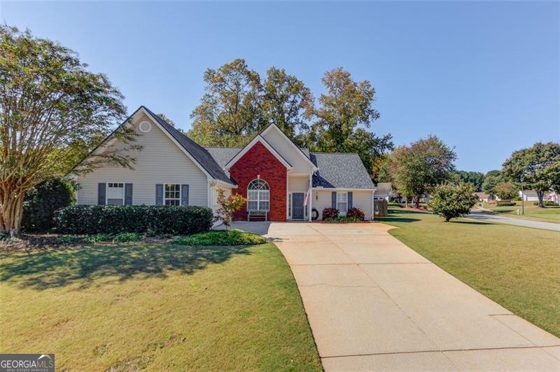 2152 ANDREWOOD Place Buford - 1