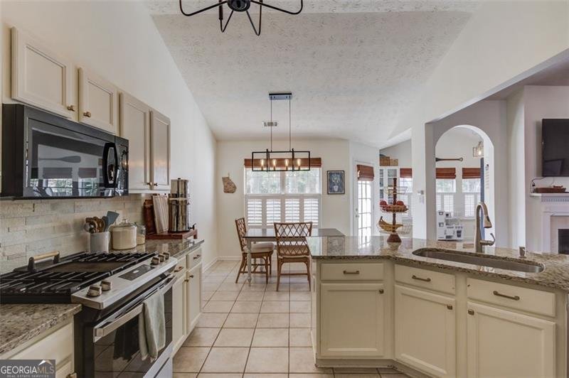 2152 ANDREWOOD Place Buford - 13