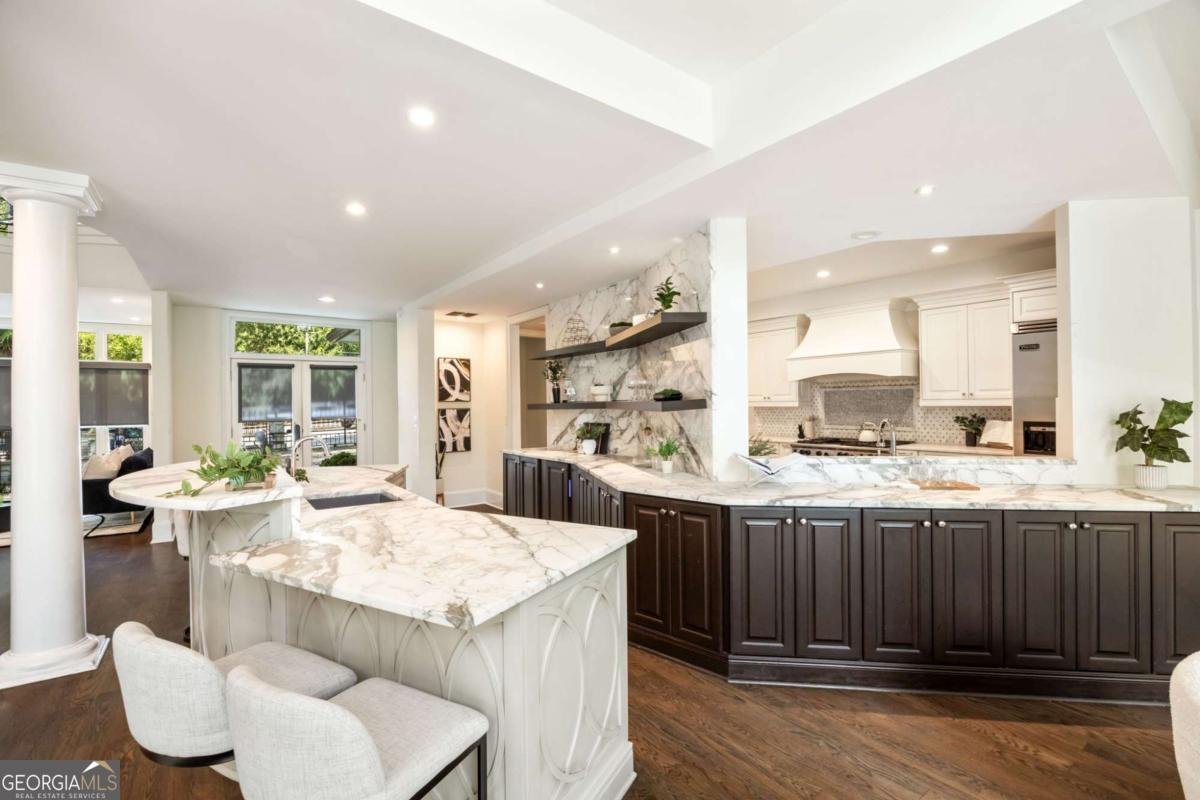 3511 Roxboro Road Atlanta - 19