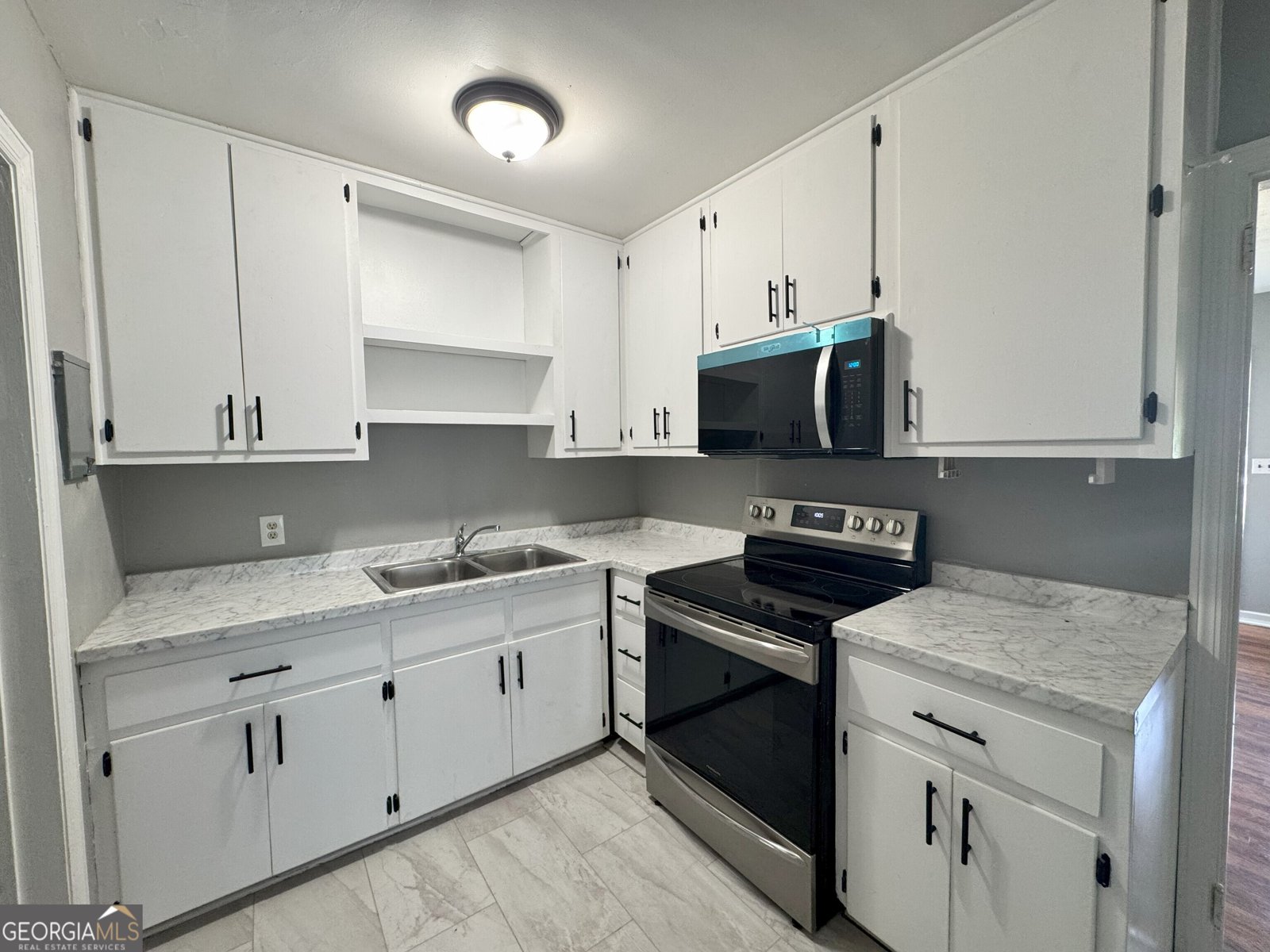 1906 Whitney Avenue Albany - 2