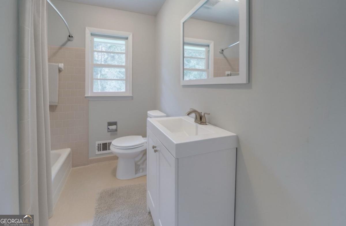882 Campbell Road Covington - 9
