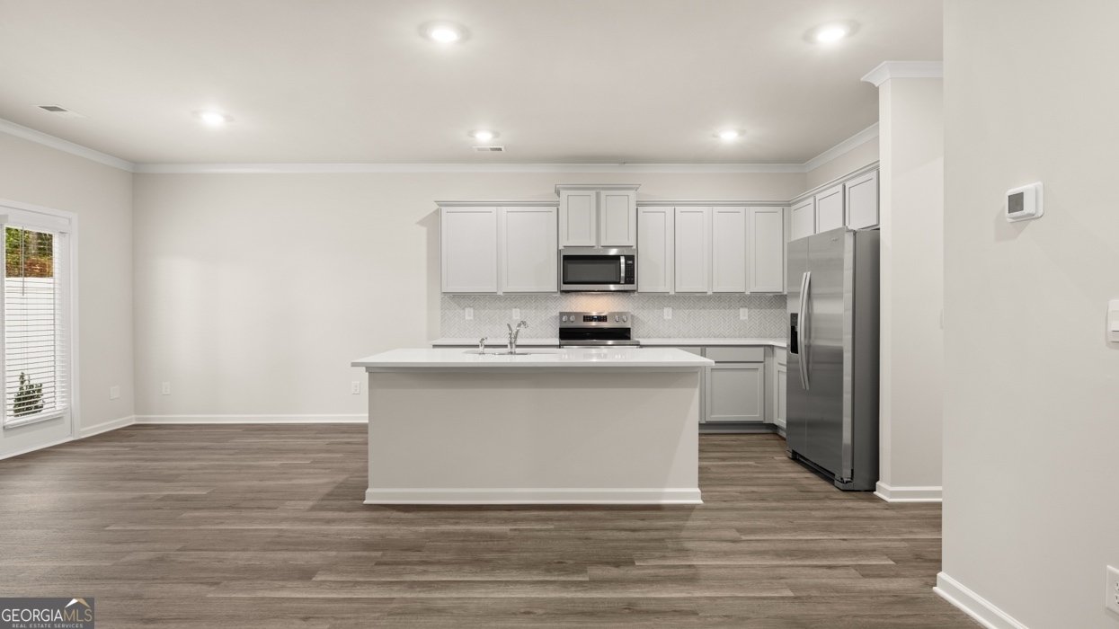 395 Silver Moon Drive Loganville - 1