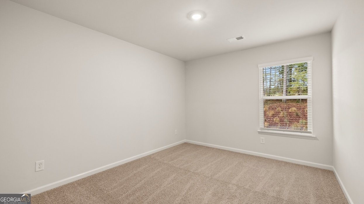 395 Silver Moon Drive Loganville - 29