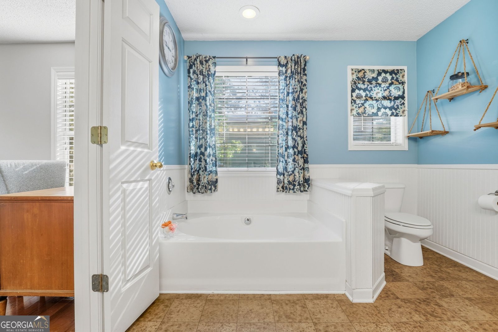 309 Amberwood Court Euharlee - 1