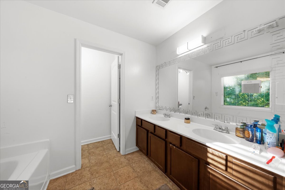 7350 Gossamer Street Union City - 1