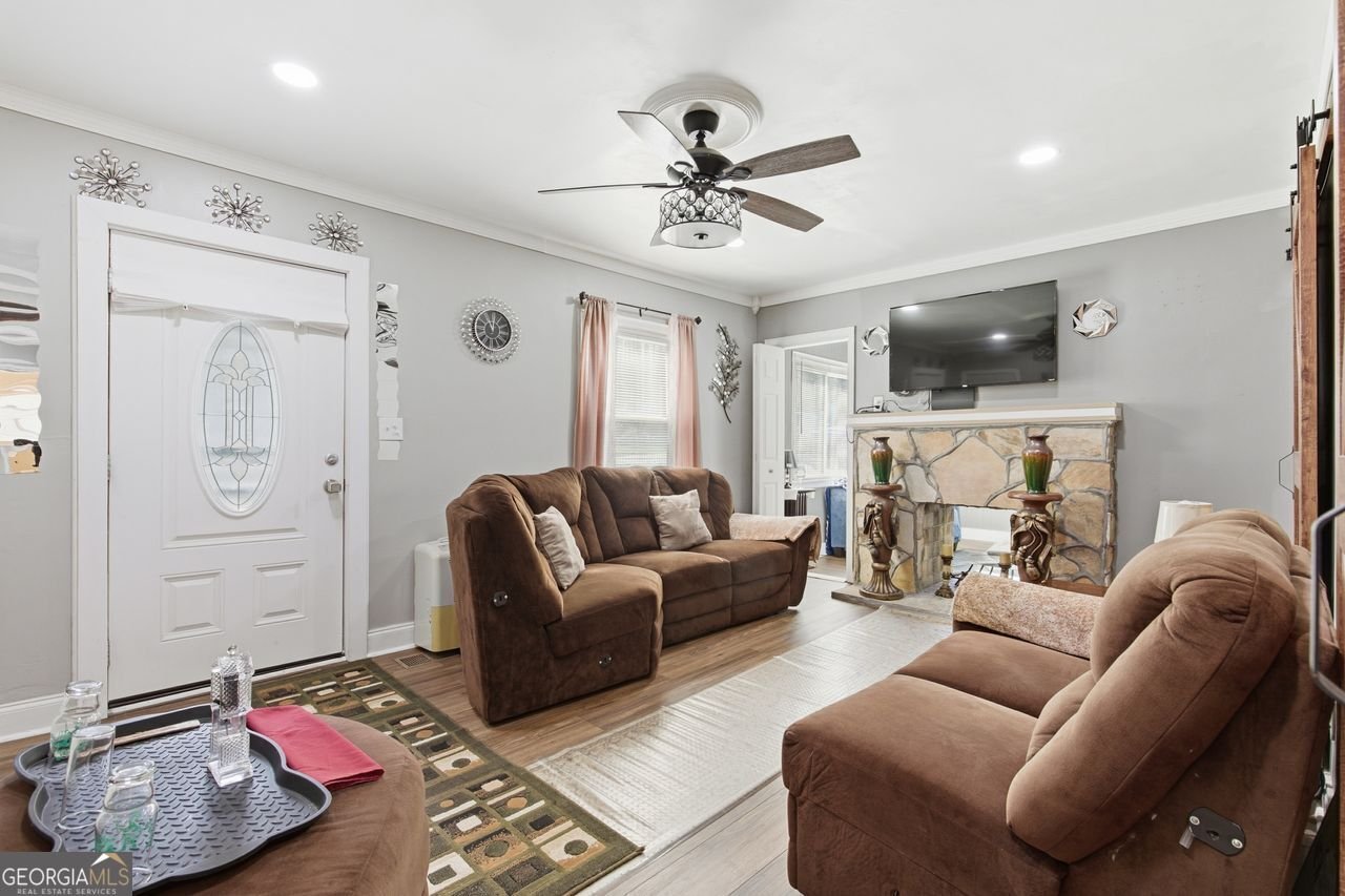 2489 Connally Drive East Point - 10