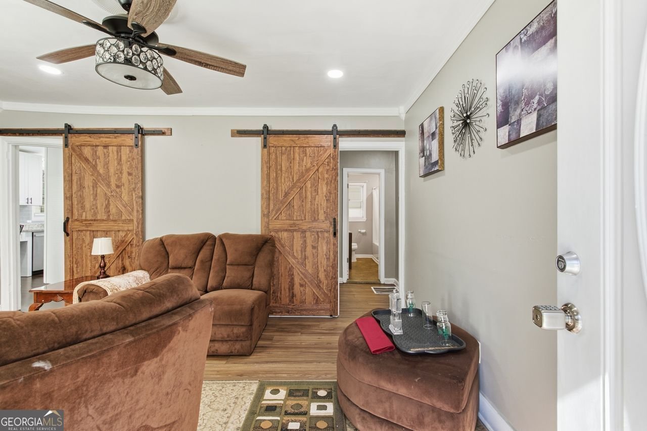 2489 Connally Drive East Point - 17