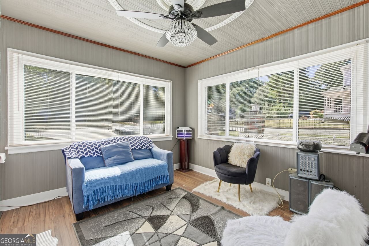 2489 Connally Drive East Point - 8