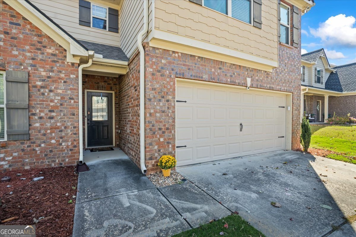 4165 Whitfield Oak Way Auburn - 2