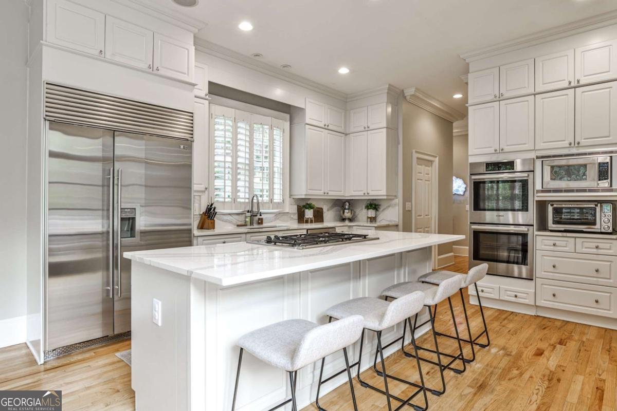 2696 Ellwood Drive Atlanta - 1