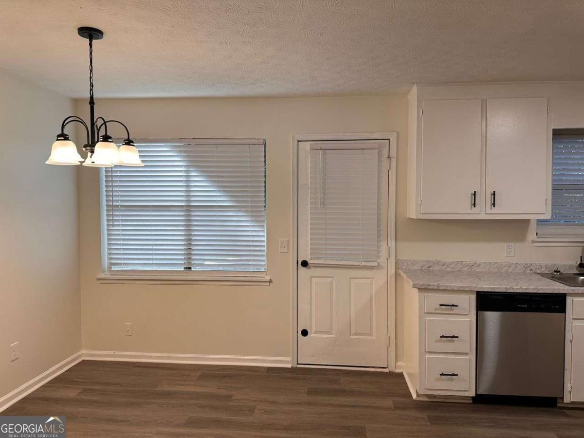 1272 Lakeview Drive Conyers - 10
