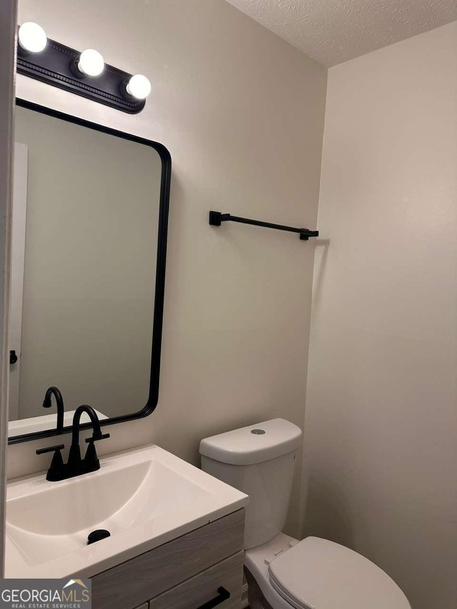 1272 Lakeview Drive Conyers - 11