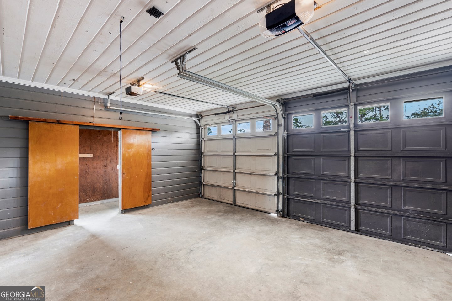 2106 Jerry Jones Drive Valdosta - 29